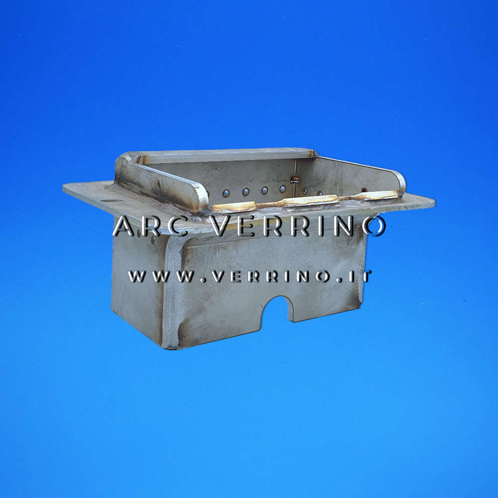 
                  
                    Braciere in acciaio - PM NEW 24 KW | Ungaro AR00012
                  
                